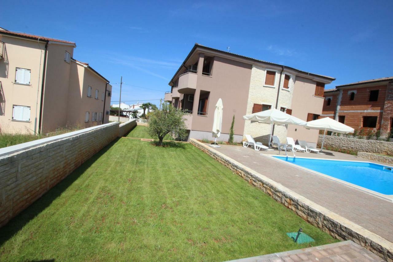 Villa Dora Vabriga Tar-Vabriga エクステリア 写真