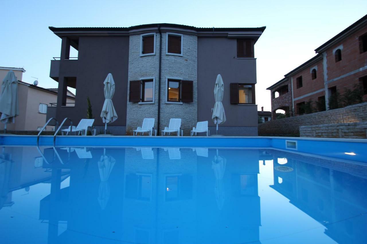 Villa Dora Vabriga Tar-Vabriga エクステリア 写真